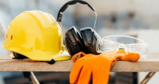 درخواست ویژه کارگران از آقای وزیر | دستمزد کارگران مطابق با حقوق کارمندان نباشد!