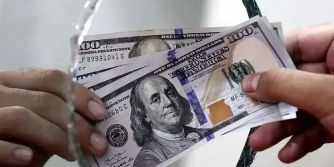 سقوط قیمت دلار در روز مادر + جدول نرخ ارز ۲ دی