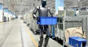 ساخت آیفون با ربات آدم‌نما