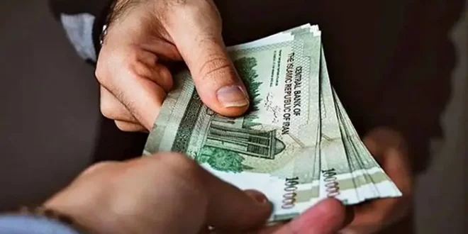 دلار ، افزایش حقوق سال بعد را تلافی کرد !