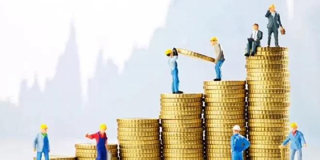 کارگران فرمول تعیین دستمزد ۱۴۰۴ را مشخص کردند کارگران فرمول تعیین دستمزد ۱۴۰۴ را مشخص کردند