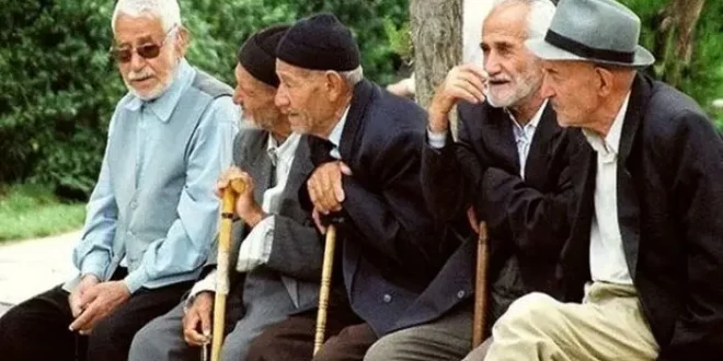 کسری ۱۳۰ هزار میلیارد تومانی تامین اجتماعی / دولت از پرداخت مطالبات طفره می‌ رود