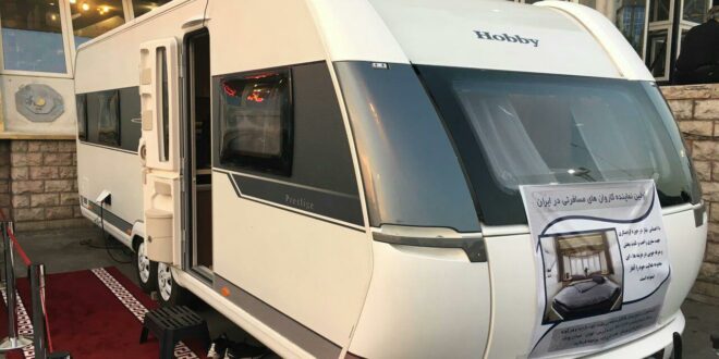 کاروان مسافرتی برای پشت ماشین
