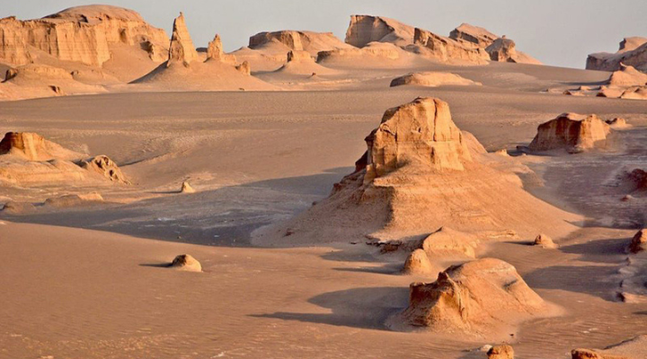 تجربه سفر از شمال تا جنوب ایران شرق ایران: کویرهای پهناور و آسمان پرستاره