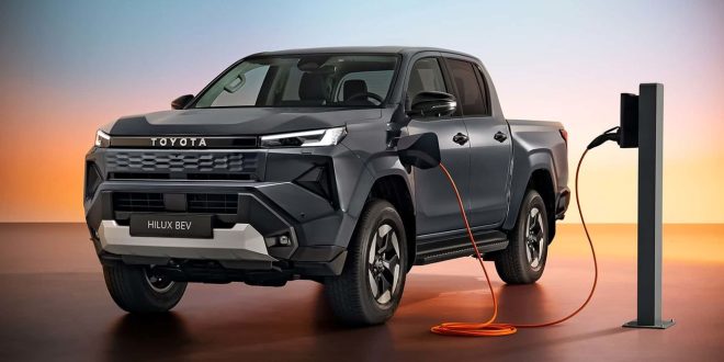 هایلوکس جدید با نسخه برقی برگشت + مشخصات