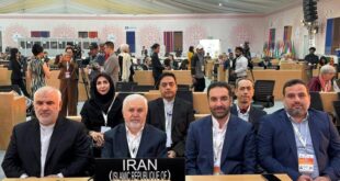آینه‌کاری ایرانی هنر پیوندزدن ماده و معناست/ به‌رسمیت‌شناختن یک نظام دانایی و یک جهان‌بینی نوری است که سده‌هاست افق فرهنگی و معنوی ایران را روشن کرده است
