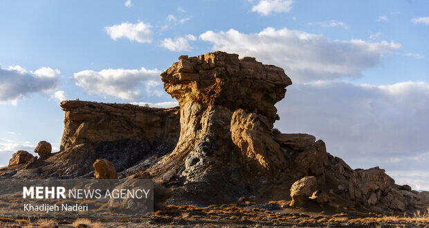 تخت سرخ و دره دوزخی؛ دو نگین طبیعت بکر روستای حسن رباط