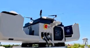 پهپادها در نقش پلیس به خیابان‌ها می‌آیند