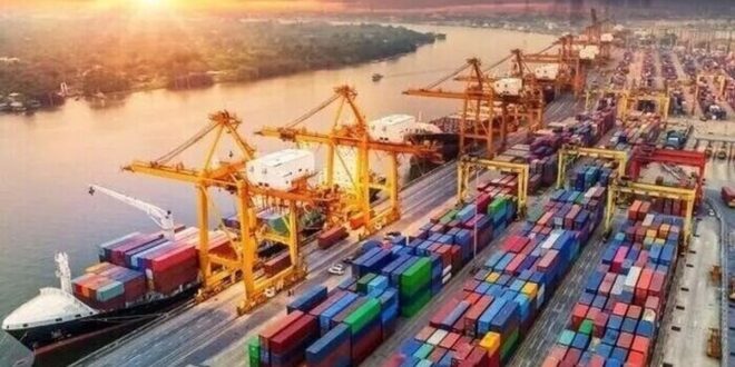 بنادر و گمرکات به صورت شبانه روزی فعال هستند