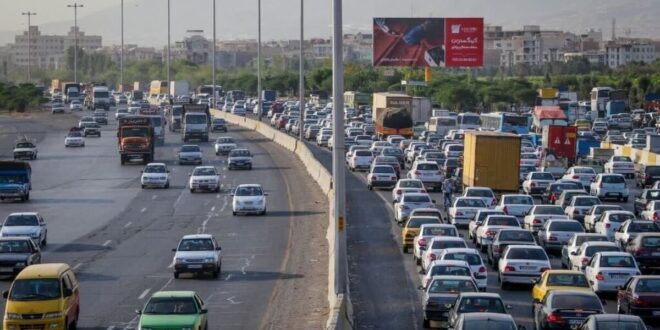 خبر مهم برای مسافران/ ترافیک سنگین و بارش باران، احتمال یک‌طرفه شدن جاده‌ها