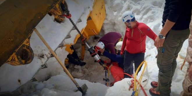 واژگونی‌ بولدوزر در ارتفاعات میربهال ارومیه یک فوتی برجای گذاشت