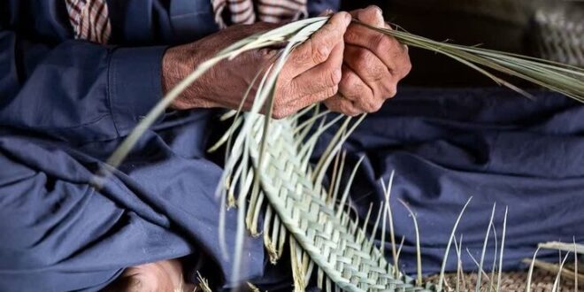 الیاف مصنوعی تهدیدی برای صنعت «سیس بافی» در فهرج الیاف مصنوعی تهدیدی برای صنعت «سیس بافی» در فهرج