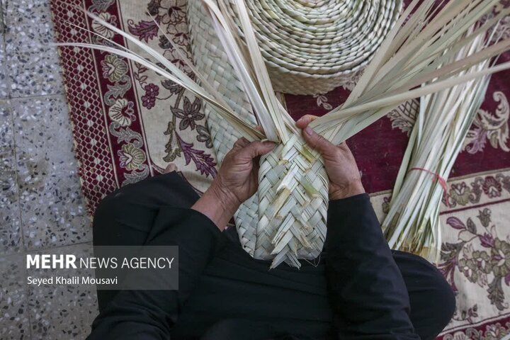 الیاف مصنوعی تهدیدی برای صنعت «سیس بافی» در فهرج الیاف مصنوعی تهدیدی برای صنعت «سیس بافی» در فهرج