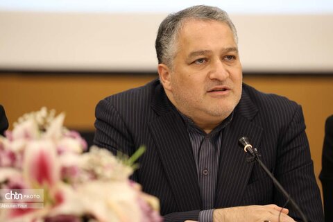 پیام تسلیت مدیرعامل بنیاد فارابی برای درگذشت مادر علیرضا تابش پیام تسلیت مدیرعامل بنیاد فارابی برای درگذشت مادر علیرضا تابش