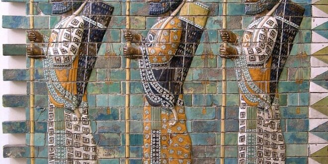 زنگ میراث فرهنگی در مدارس نواخته می‌شود