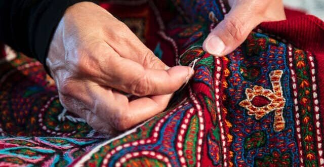 نمایش «پته‌دوزی؛ میراث ناملموس» در وزارت میراث‌فرهنگی