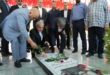 ادای احترام وزیر میراث‌فرهنگی به مقام شامخ شهدای خرم‌آباد