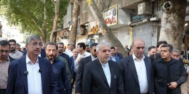 بازدید وزیر میراثفرهنگی از طرحهای در دست اجرای فلکالافلاک خرمآباد بازدید وزیر میراثفرهنگی از طرحهای در دست اجرای فلکالافلاک خرمآباد