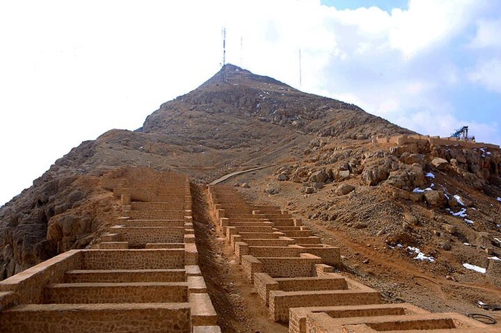 شاهدژ اصفهان، میراثی هموزن الموت اما بیرون از فهرست جهانی شاهدژ اصفهان، میراثی هموزن الموت اما بیرون از فهرست جهانی