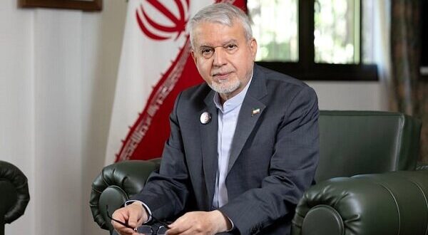 وزیر میراثفرهنگی: اعتماد ایرانیان خارج از کشور باید بازسازی شود وزیر میراثفرهنگی: اعتماد ایرانیان خارج از کشور باید بازسازی شود