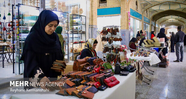 پیش بینی ۱۲ همت تسهیلات برای صنایعدستی و بومگردی پیش بینی ۱۲ همت تسهیلات برای صنایعدستی و بومگردی